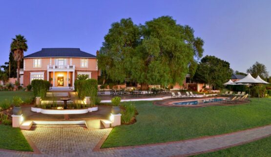 Shamwari Long Lee Manor 1